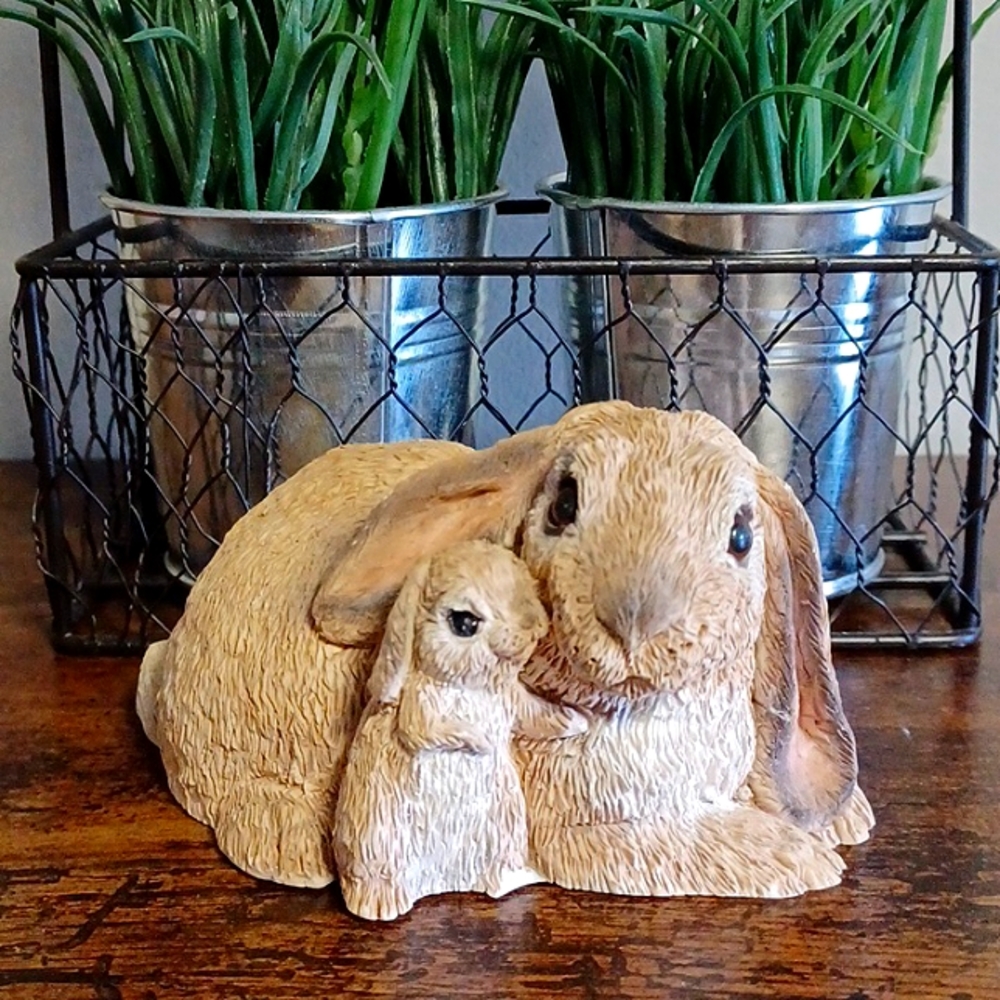 Super Cute Mom and Baby Bunny Figurine